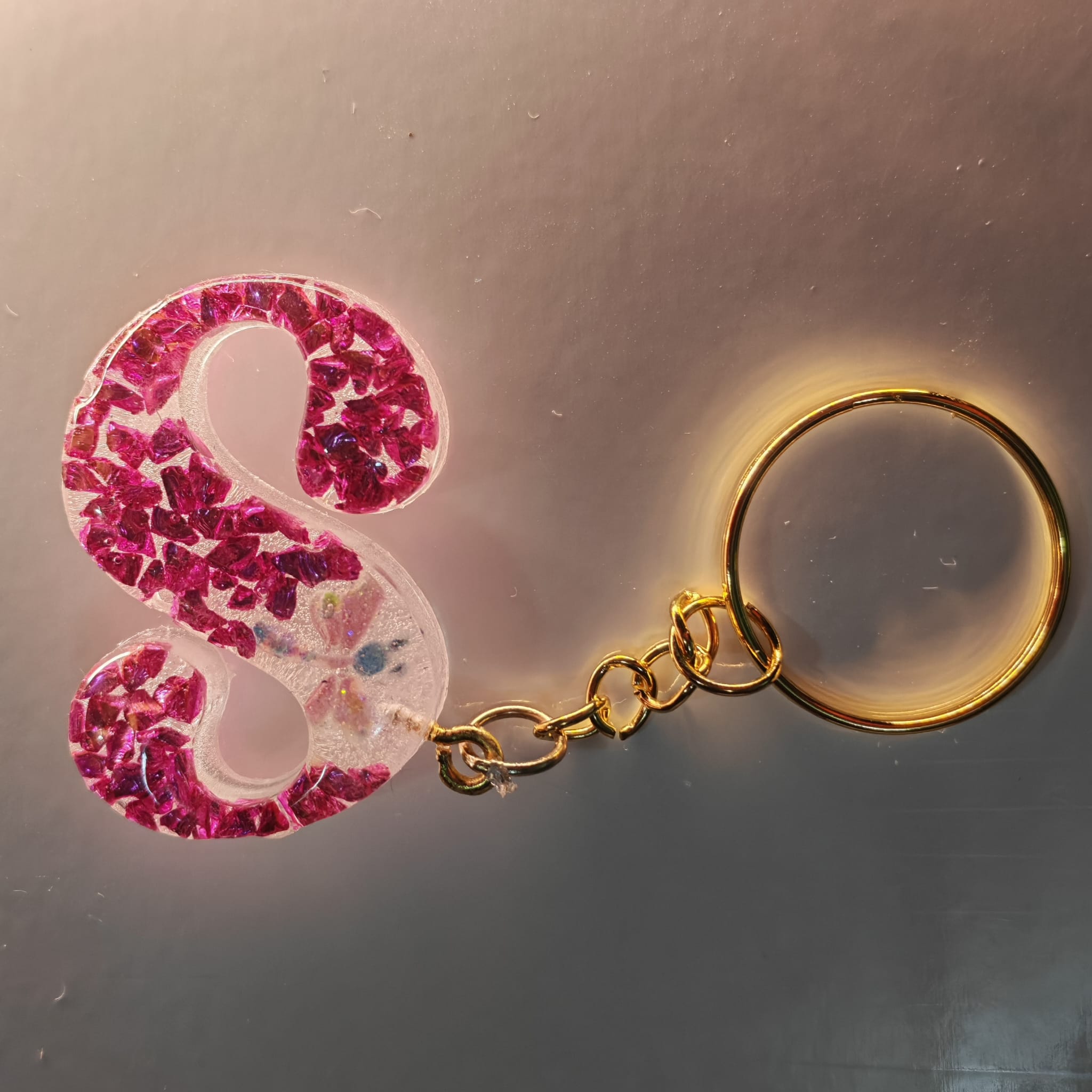 Porta-chaves Letra S – Rosa Glitter Cristal - 5,00 € - PORTES GRÁTIS