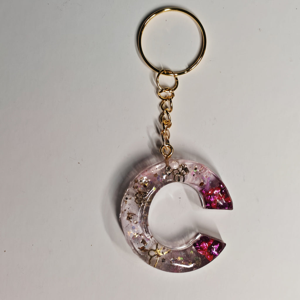 Porta-chaves Letra C em Resina Artesanal – 5,00 € – PORTES GRÁTIS