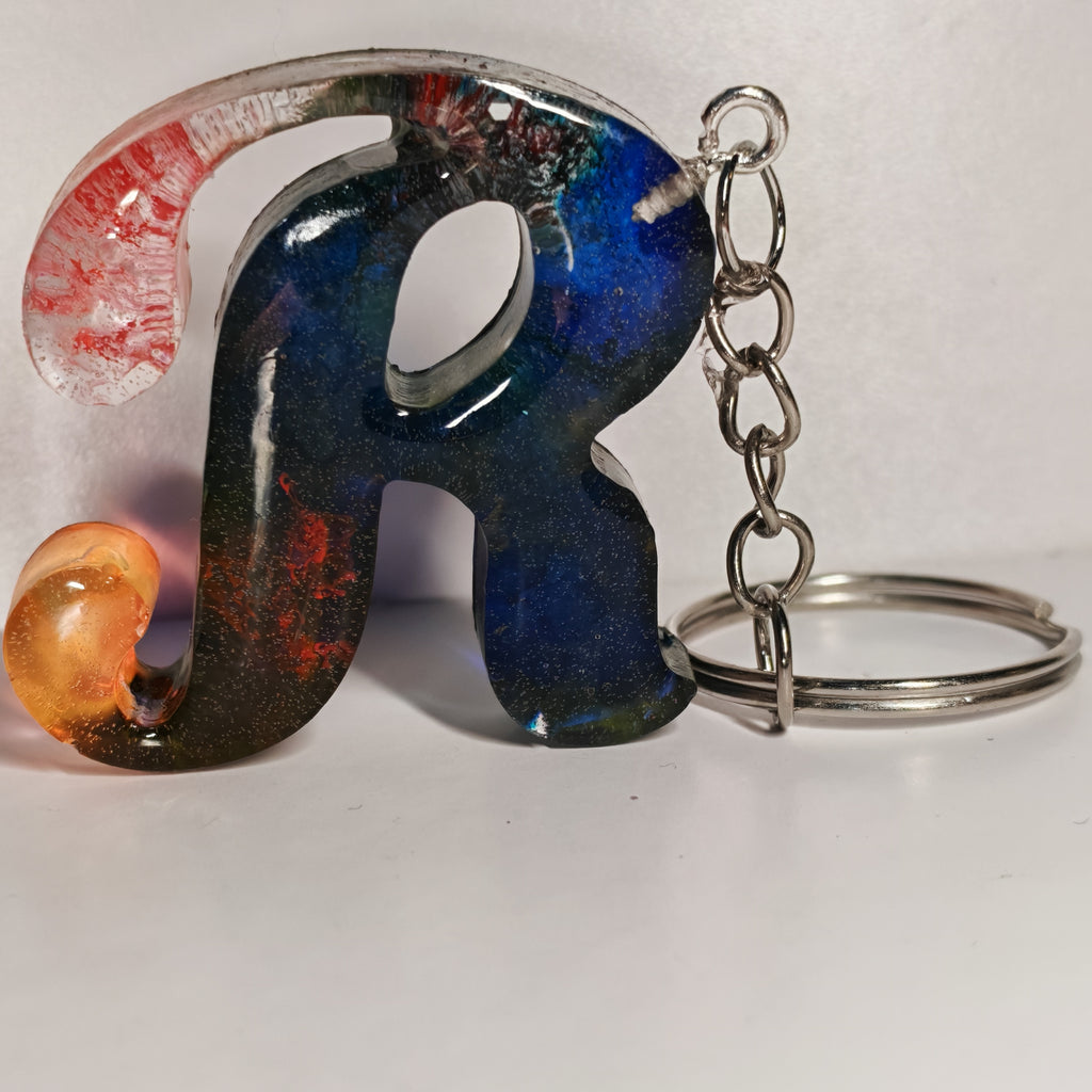 Porta-chaves Letra R em Resina Artesanal - 5,00 € - PORTES GRÁTIS