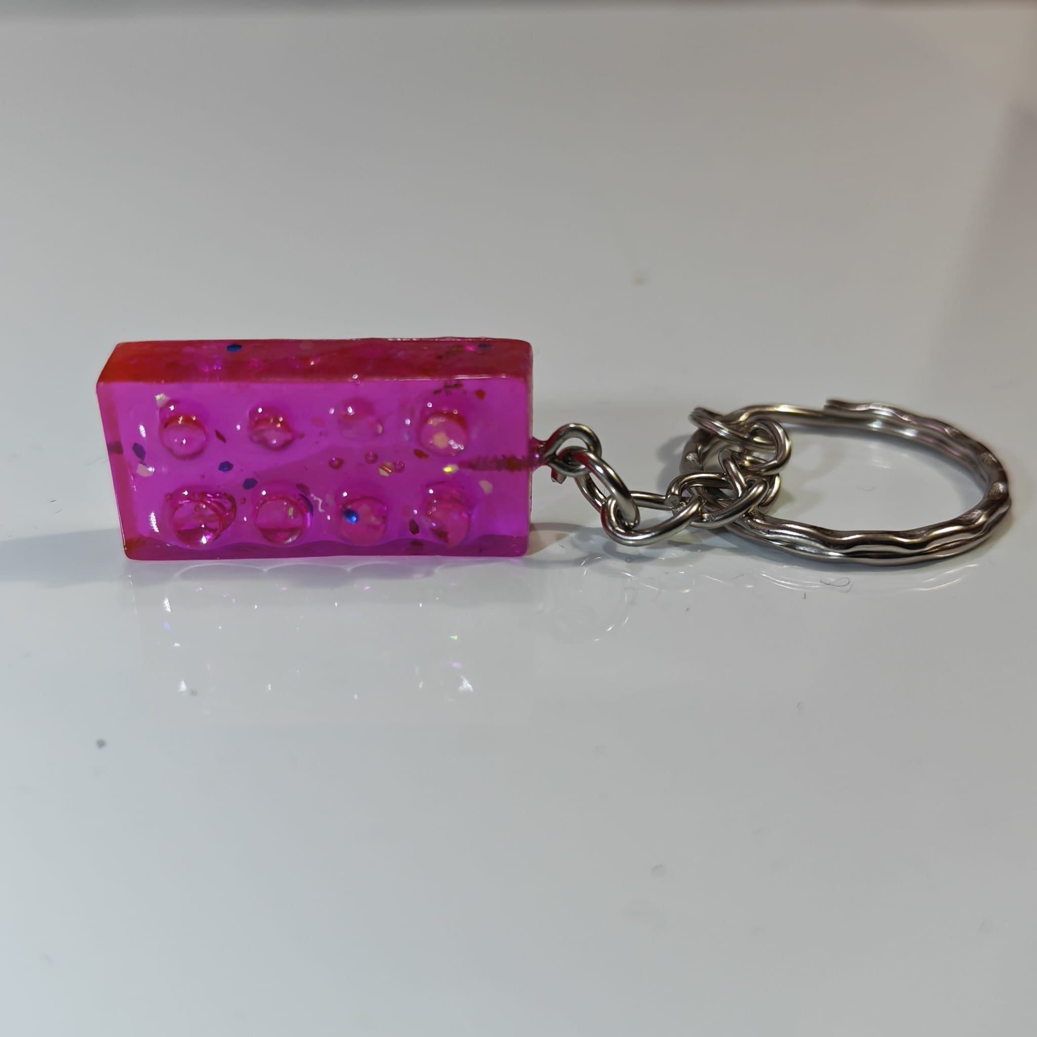 💗 Porta chaves Lego em Resina Rosa e Roxeada com Brilhos - 3,50 € - PORTES GRÁTIS
