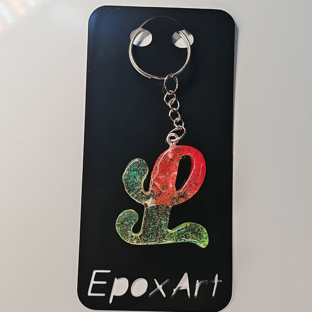 Porta-chaves Letra L em Resina – Efeito Translúcido com Tons Vermelhos e Amarelos - 5,00 € - PORTES GRÁTIS