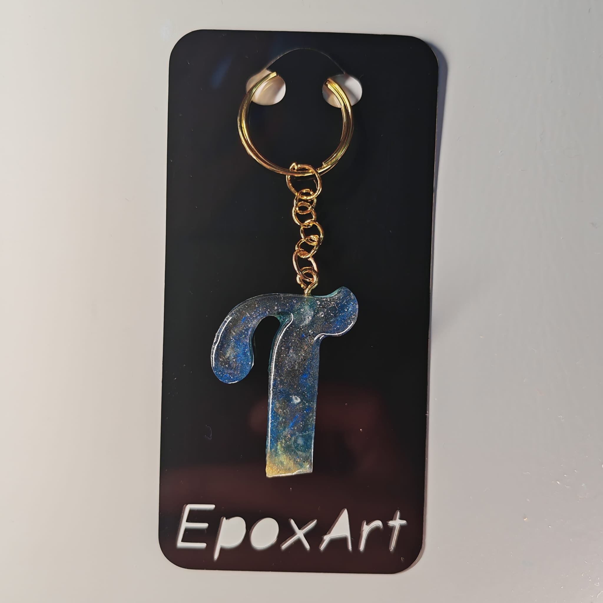 Porta-chaves Letra T – Azul Esmeralda com Efeito Marmoreado - 5,00 € - PORTES GRÁTIS